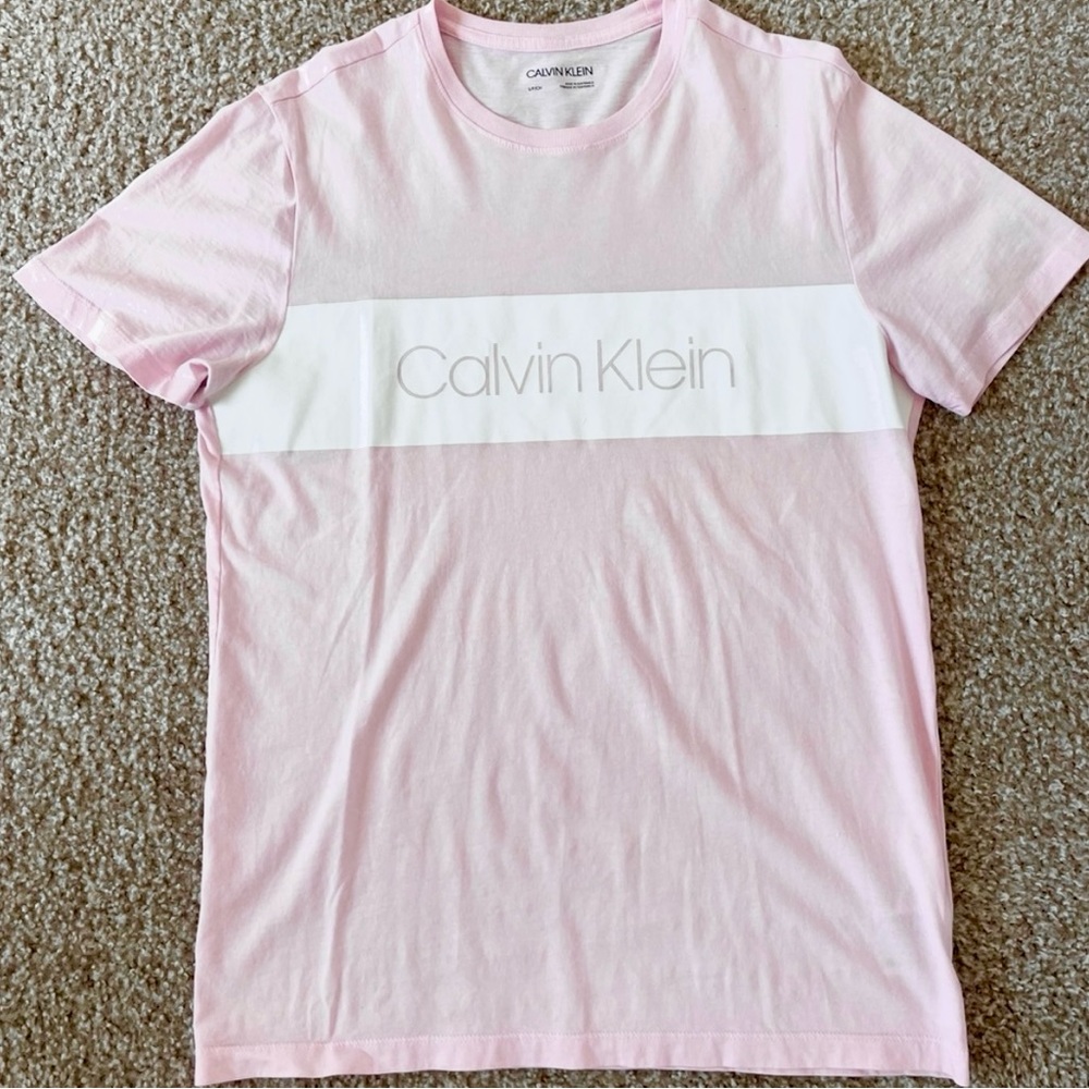 Calvin Klein Pink T-shirt